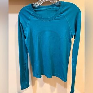 lululemon athletica Teal Long Sleeve Top